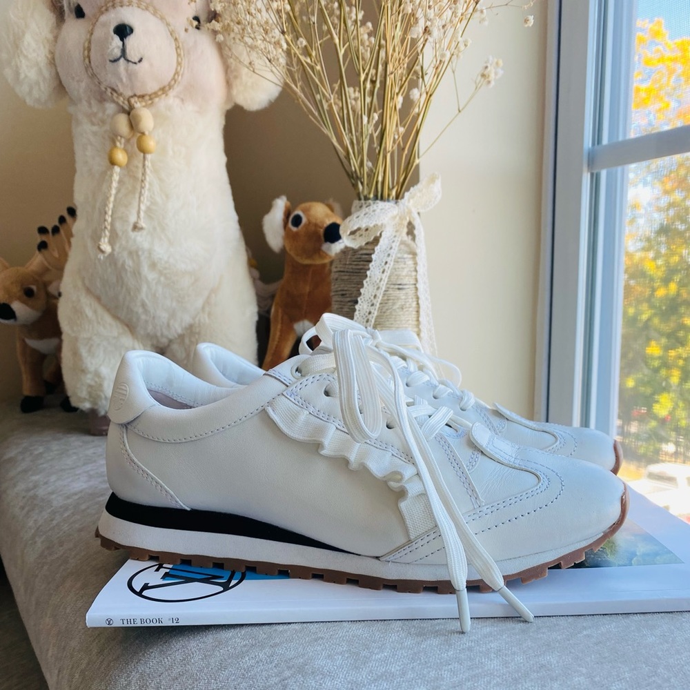 Tory burch sport shoes